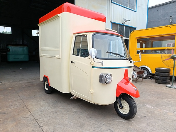 三輪餐車(chē)